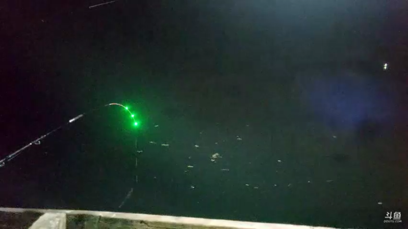 【2021-09-08 21点场】魅力生活i：老二钓30条鱼可能嘛？