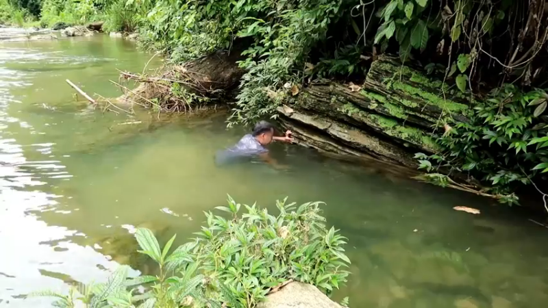 D2季经典T25抓鱼培育6【真人我的世界-空手发展-单人炼铁】