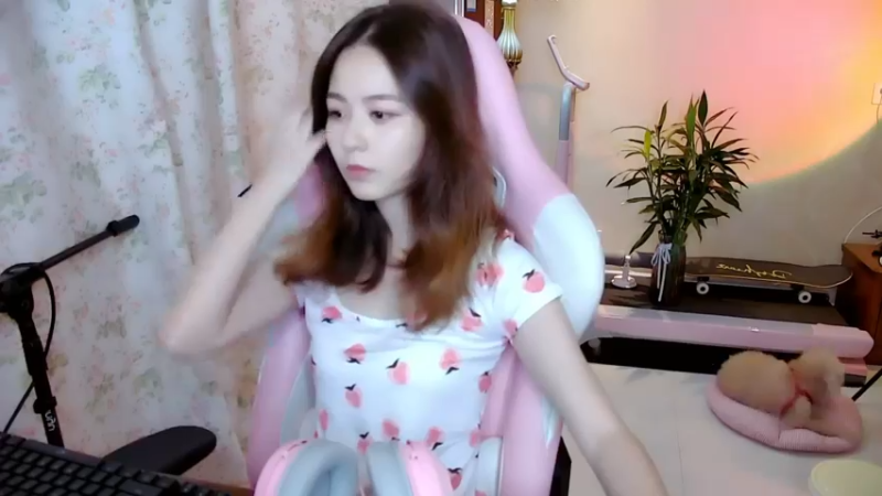 【2021-09-10 10点场】传情小小：送飞有机会获得永久