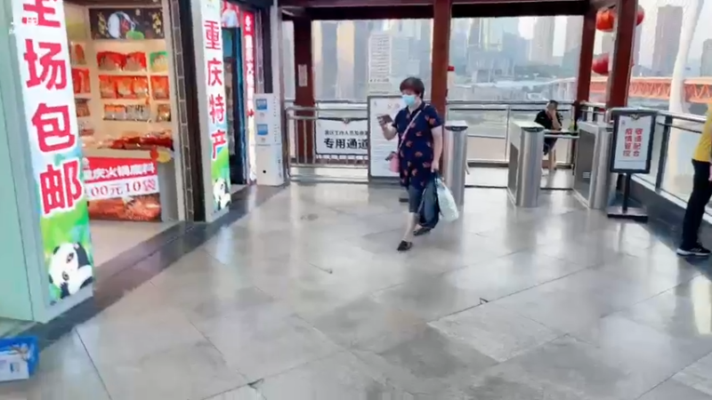 【2021-09-10 18点场】南波儿大魔王丶：重庆见女网友！