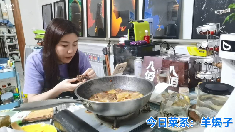 我在斗鱼看无尽无尽的无尽直播美食