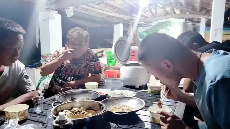 【2021-09-13 19点场】洪湖小肖：怼坑走起！！！