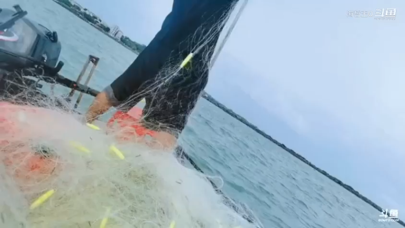 深山大咖直播_户外直播_斗鱼直播52