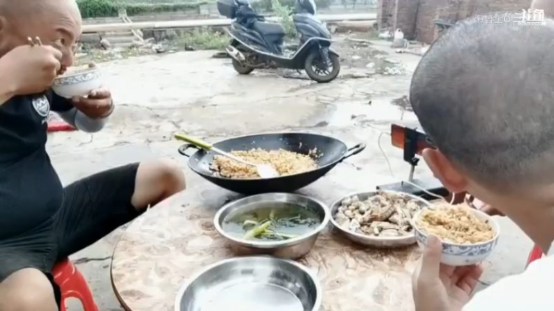 深山大咖直播_户外直播_斗鱼直播11