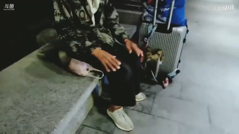 胡嘉一直播_音乐直播_斗鱼直播20