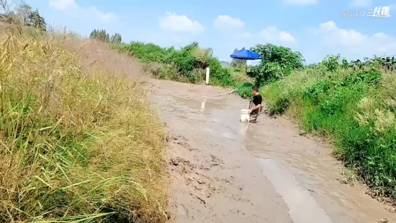 洪湖小肖直播_户外直播_斗鱼直播25