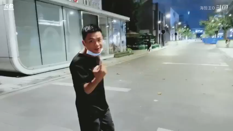 胡嘉一直播_音乐直播_斗鱼直播17