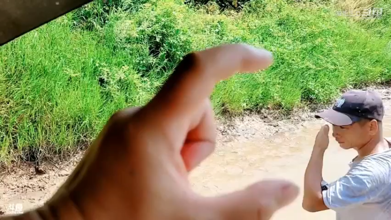洪湖小肖直播_户外直播_斗鱼直播29