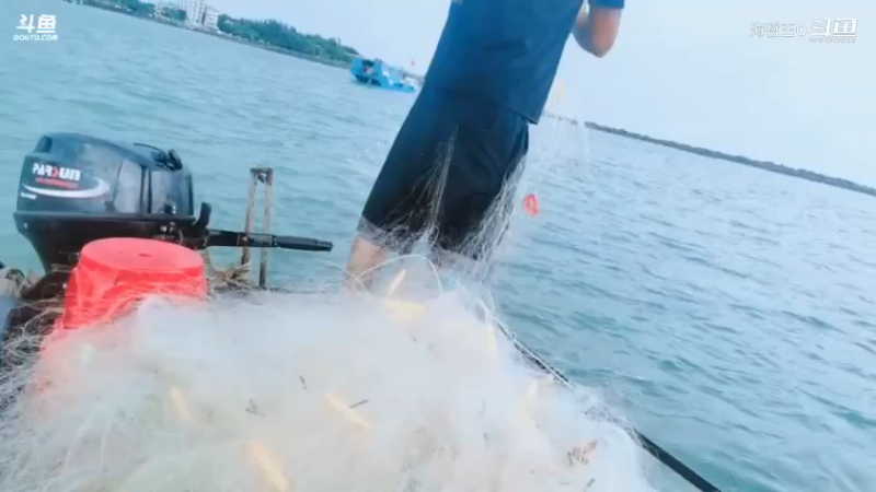 深山大咖直播_户外直播_斗鱼直播57