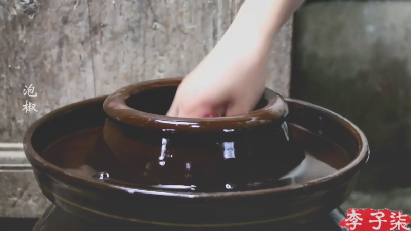 我在斗鱼看李子柒liziqi直播美食