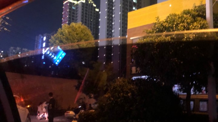 反正特别菜
