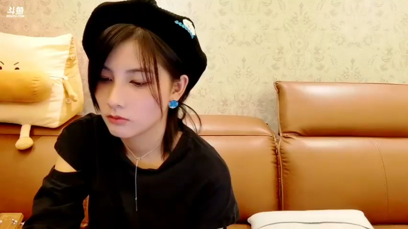 【2021-09-17 20点场】我是唐菲：我们早点见面叭～