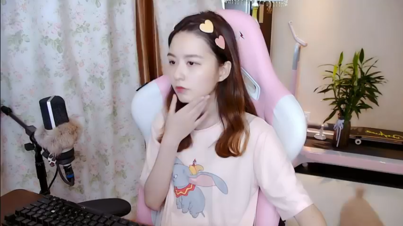 【2021-09-17 17点场】传情小小：上午不播，晚上比赛
