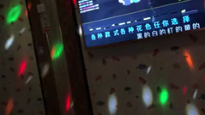 Q多余发布了一个斗鱼视频2021-09-17