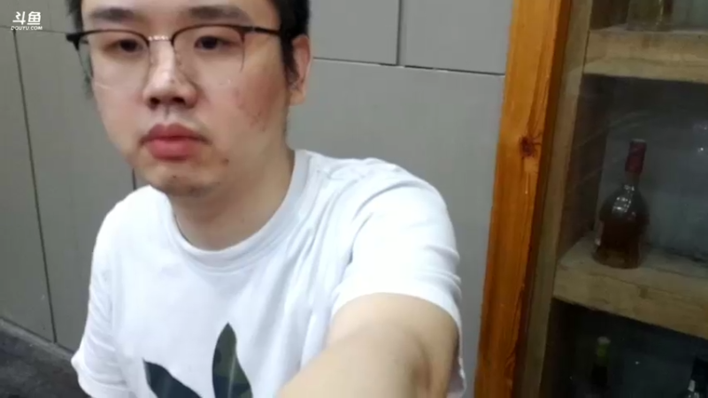 【2021-09-18 20点场】网友张顺飞：峡谷之巅第四集