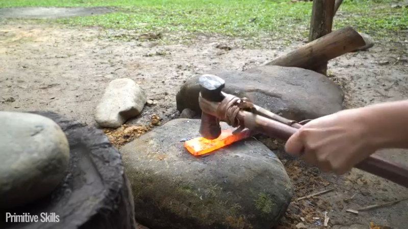 二基地64天打造工农具洛阳铲3《如果你一无所有 进入单人我的世界，自由荒野 离网乐园 全手工制作耕种 快乐野外生活 》