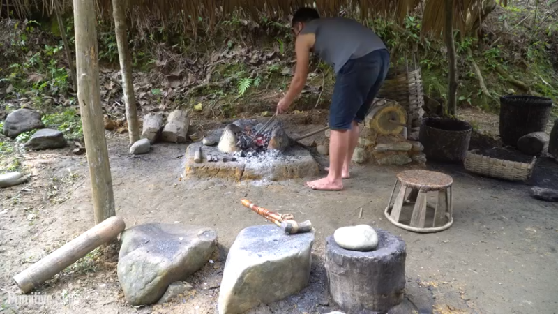 二基地64天打造工农具洛阳铲5《如果你一无所有 进入单人我的世界，自由荒野 离网乐园 全手工制作耕种 快乐野外生活 》