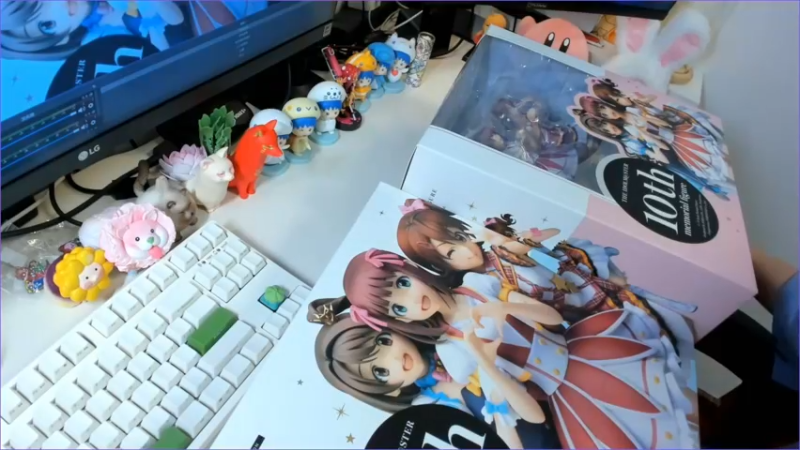 【2021-09-18 09点场】哈尼她姐：早上好！不合群的上午就不玩游戏啦！