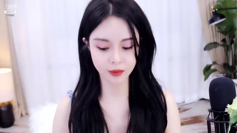 【2021-09-18 21点场】苏恩Olivia：苏恩：晚上好呀呀呀宝贝们