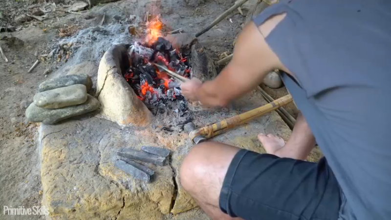 二基地62天打造工具钳子及水果刀3《如果你一无所有 进入单人我的世界，自由荒野 离网乐园 全手工制作耕种 》