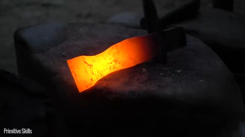 B基地的第69制作木匠工具木刨6《如果你一无所有 进入单人我的世界，自由荒野 离网乐园 全手工制作耕种 快乐野外生活》