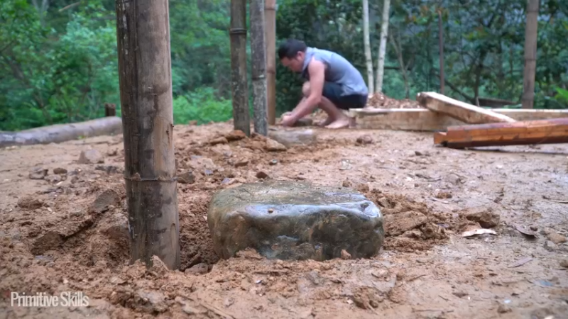 B基地的第70天新屋的框架22《如果你一无所有 进入单人我的世界，自由荒野 离网乐园 全手工制作耕种 快乐野外生活》