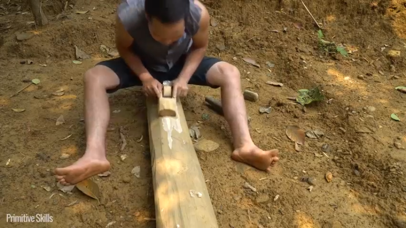 B基地的第69制作木匠工具木刨16《如果你一无所有 进入单人我的世界，自由荒野 离网乐园 全手工制作耕种 快乐野外生活》