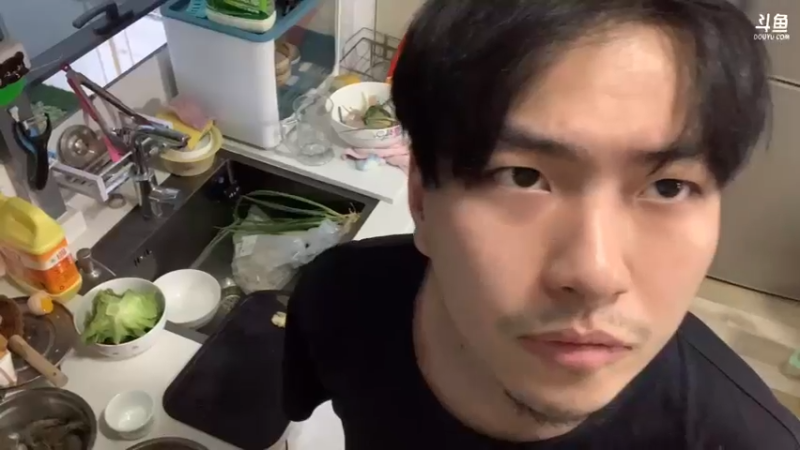 【2021-09-19 19点场】Npccccccccccccc：金色传说的直播间