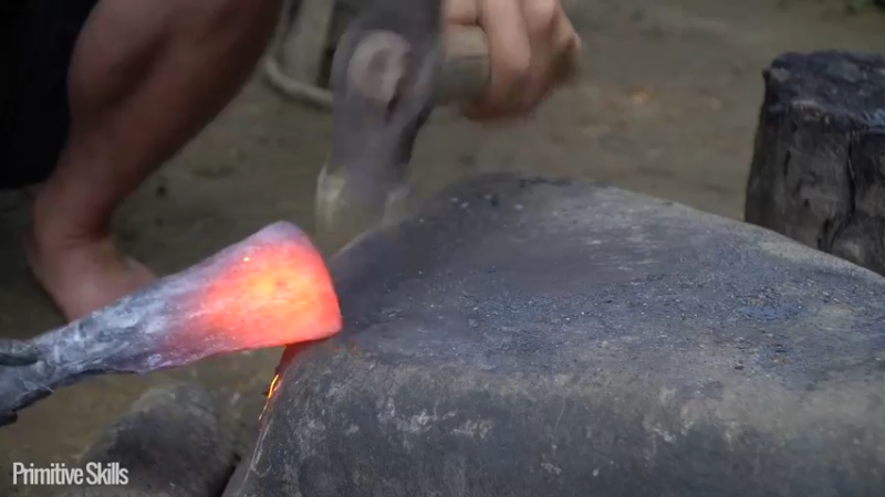 二基地第67天打锄头才是主力9《如果你一无所有 进入单人我的世界，自由荒野 离网乐园 全手工制作耕种 快乐野外生活 》