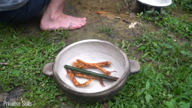 B基地的第72天在户外保持健康茶品7《如果你一无所有 进入单人我的世界，自由荒野 离网乐园 全手工制作耕种 快乐野外生活》