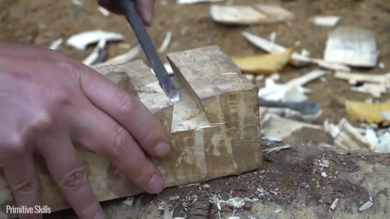 B基地的第69制作木匠工具木刨12《如果你一无所有 进入单人我的世界，自由荒野 离网乐园 全手工制作耕种 快乐野外生活》