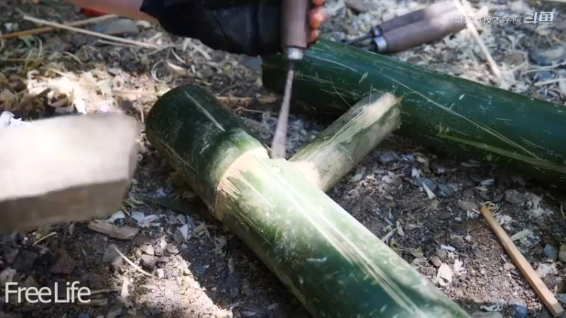 野外觅桃源W21休闲竹秋千4#妹子独自深入荒野隐居，建设世外桃源