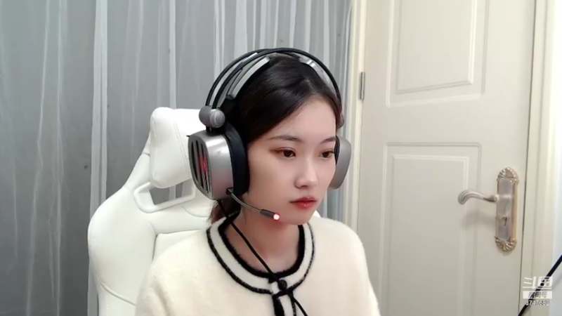 【2021-09-20 19点场】小乃丸：峡谷客服在线