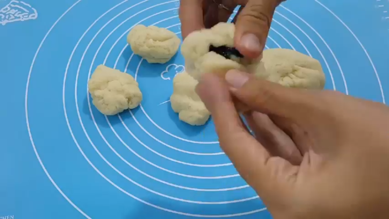 梦幻彩虹_冰皮月饼 _这也太美了吧《田园糕点 中西甜点》记得关注哦