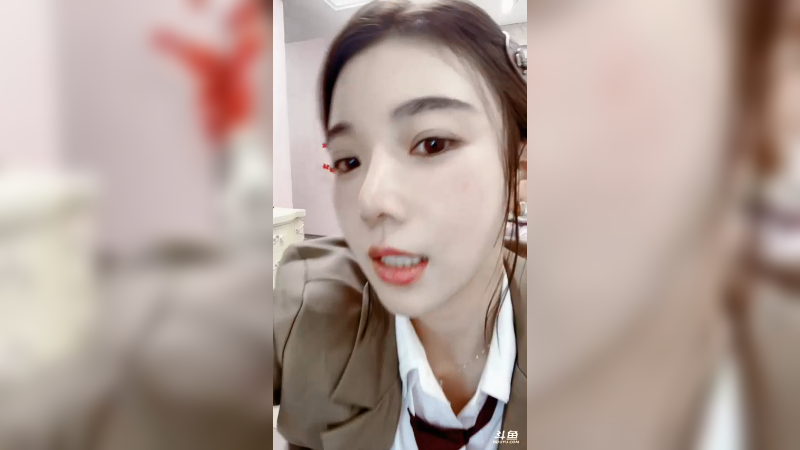 【2021-09-21 20点场】丽亚celiahunne：小姨子:节日快乐