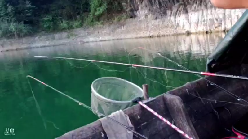 【2021-09-22 18点场】魅力生活i：今日计划100条翘嘴