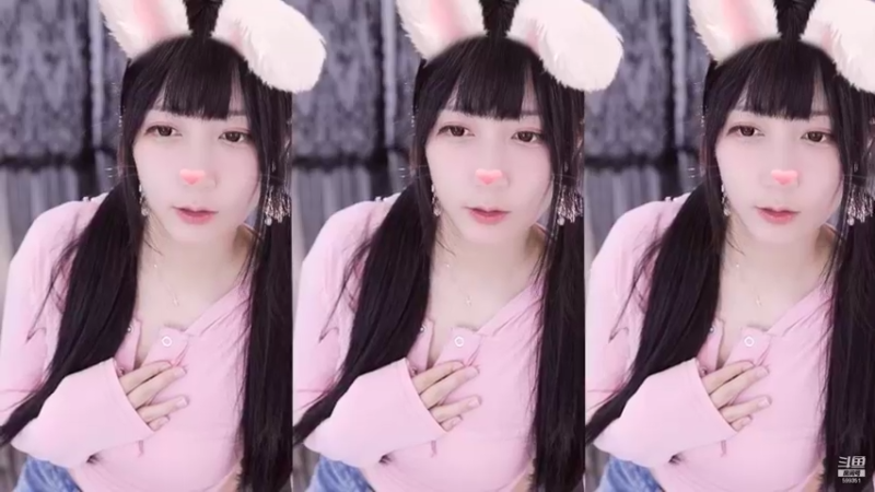 【嘿一只小河马 舞蹈】09-21 12:59