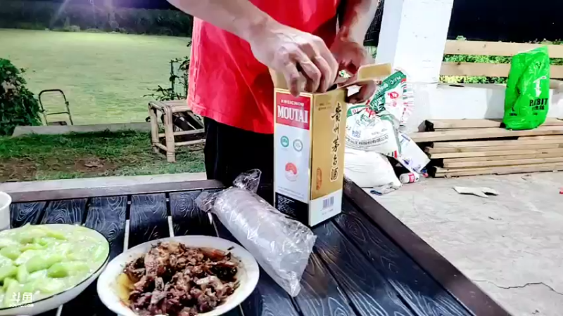 【2021-09-22 19点场】洪湖小肖：欢迎鱼皇回归