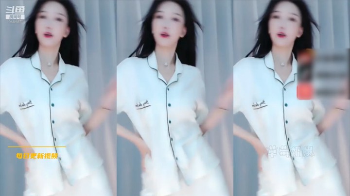 南妹儿呀性感热舞中，来看跳舞啦！~