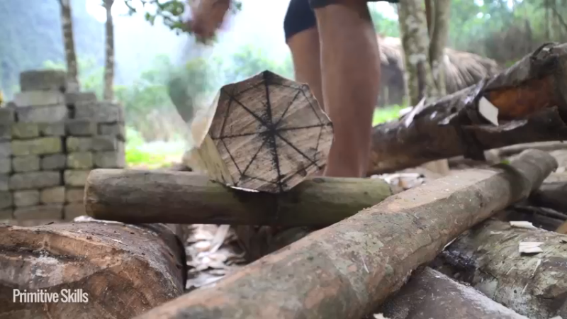 #制作农家水车龙骨9【浪漫山野3基地】《如果你一无所有 进入单人我的世界，自由荒野 离网乐园 全手工制作耕种 快乐野外生活》
