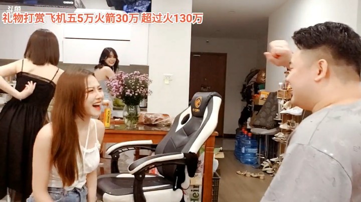 大海和胖子玩猜拳，大海越来越会了