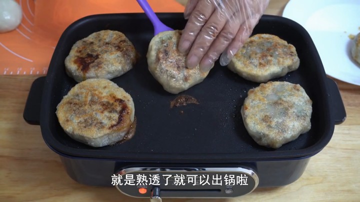 手把手教你烙馅饼，皮薄如纸，和牛庄馅饼一样薄皮大馅+