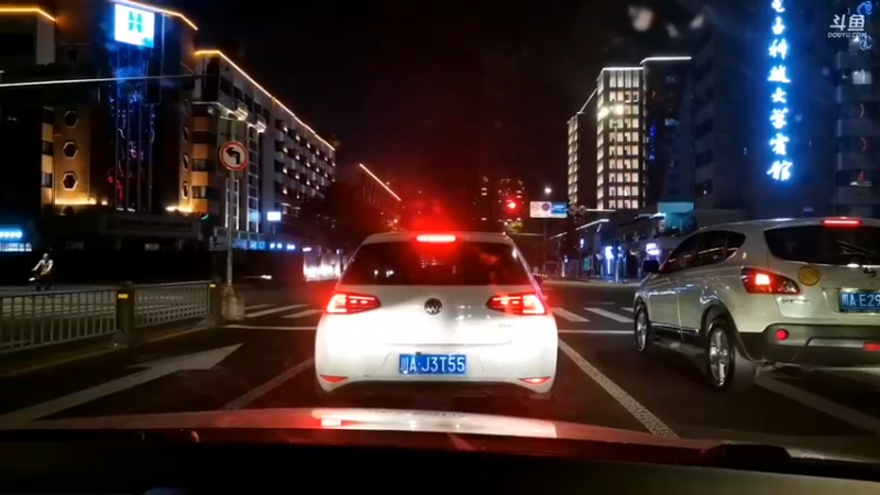 【2021-09-23 20点场】狂人与風：带噻团耍成都十大夜景