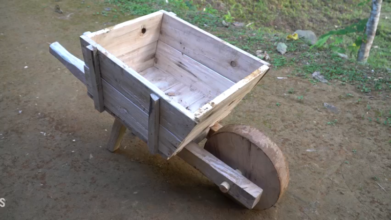 3基地B121制作独轮车(13)山野】《如果你一无所有 进入单人我的世界，自由荒野 离网乐园 全手工制作耕种 快乐野外生活》