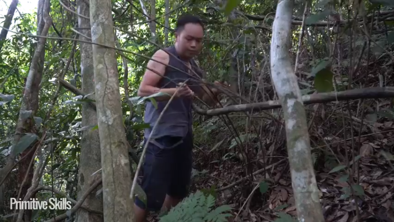 3基地B125平民草鞋王(4)山野基地】《如果你一无所有 进入单人我的世界，自由荒野 离网乐园 全手工制作耕种 快乐野外生活》