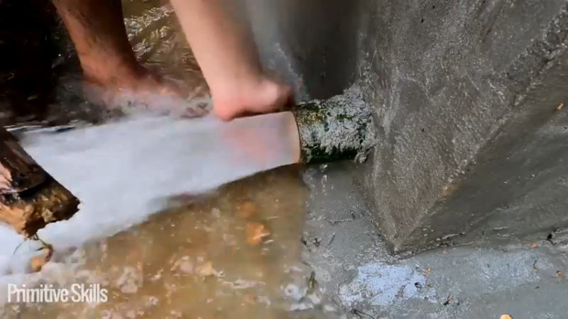 3基地b123需要稳定的动力发电？(13)山野基地】《如果你一无所有 进入单人我的世界，自由荒野 离网乐园 全手工制作耕种 快乐野外生活》