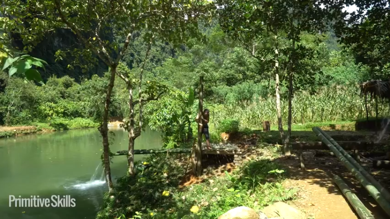 3基地B124卫生间自来水系统(8)山野基地】《如果你一无所有 进入单人我的世界，自由荒野 离网乐园 全手工制作耕种 快乐野外生活》