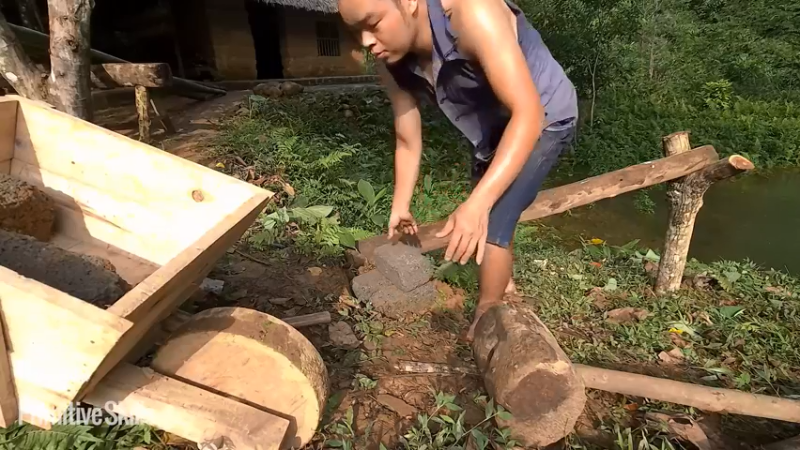 3基地B124卫生间自来水系统(4)山野基地】《如果你一无所有 进入单人我的世界，自由荒野 离网乐园 全手工制作耕种 快乐野外生活》