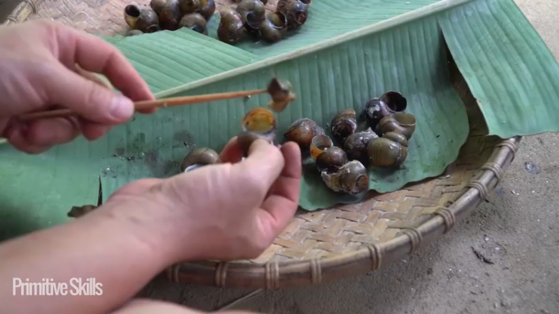 3基地B121制作独轮车(7)山野】《如果你一无所有 进入单人我的世界，自由荒野 离网乐园 全手工制作耕种 快乐野外生活》