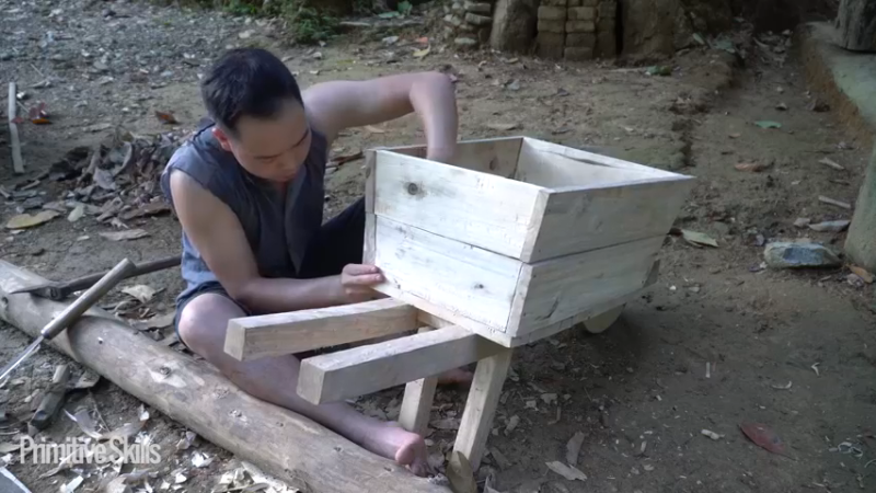 3基地B121制作独轮车(11)山野】《如果你一无所有 进入单人我的世界，自由荒野 离网乐园 全手工制作耕种 快乐野外生活》